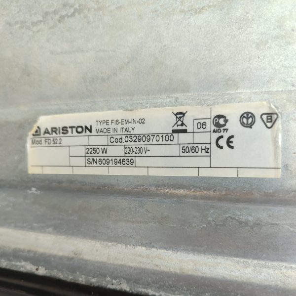 Купить Встраиваемый духовой шкаф Ariston FD 52.2