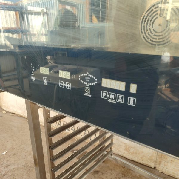 Купить Пароконвектомат Unox XBC 804 с подставкой под противни 36/66/77 противень 60/61 6 уровней шаг 7