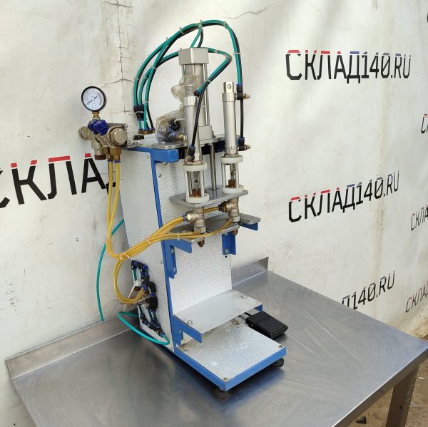 Купить Полуавтоматическая машина для розлива