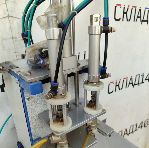 Купить Полуавтоматическая машина для розлива
