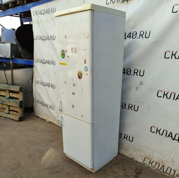 Купить Холодильник бытовой Electrolux ER 9002 B