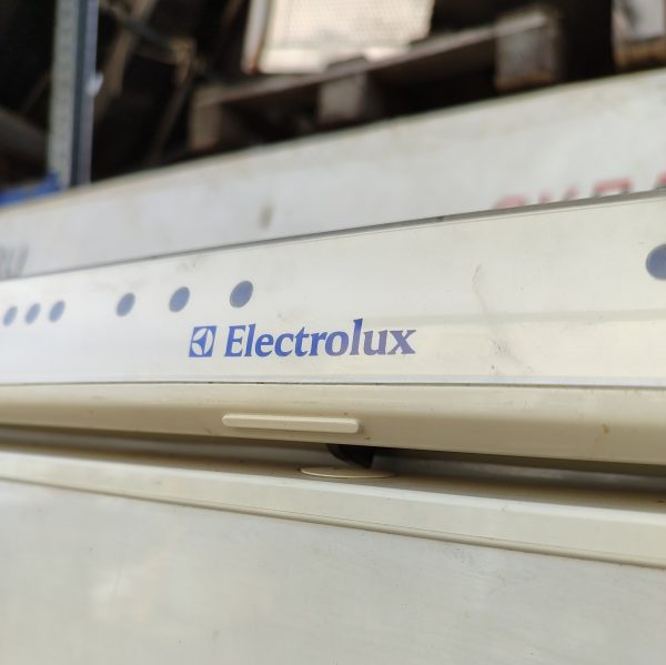Купить Холодильник бытовой Electrolux ER 9002 B