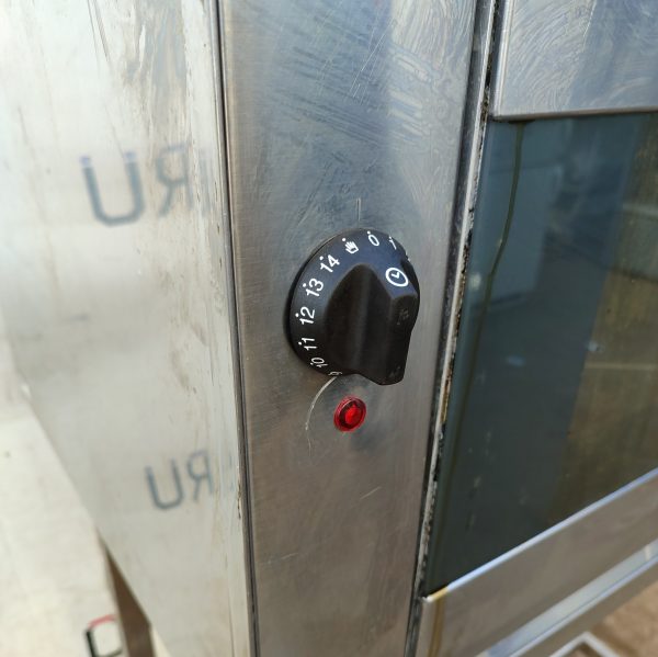 Купить Печь конвекционная SMEG ALFA 135 VM