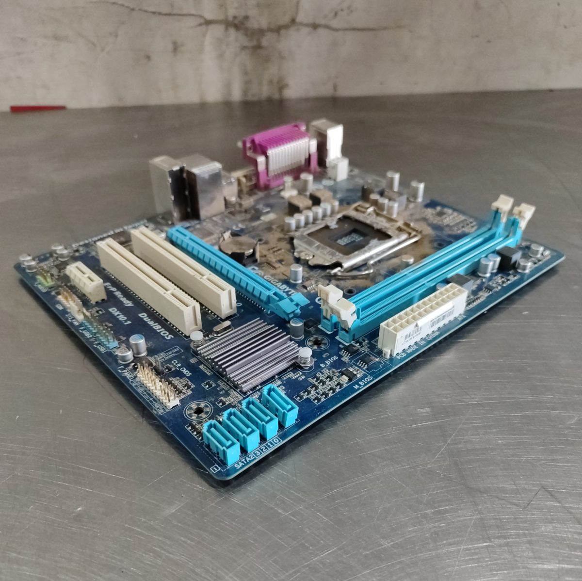 Купить Материнская плата S-1155 Gigabyte GA-H61M-S2PV