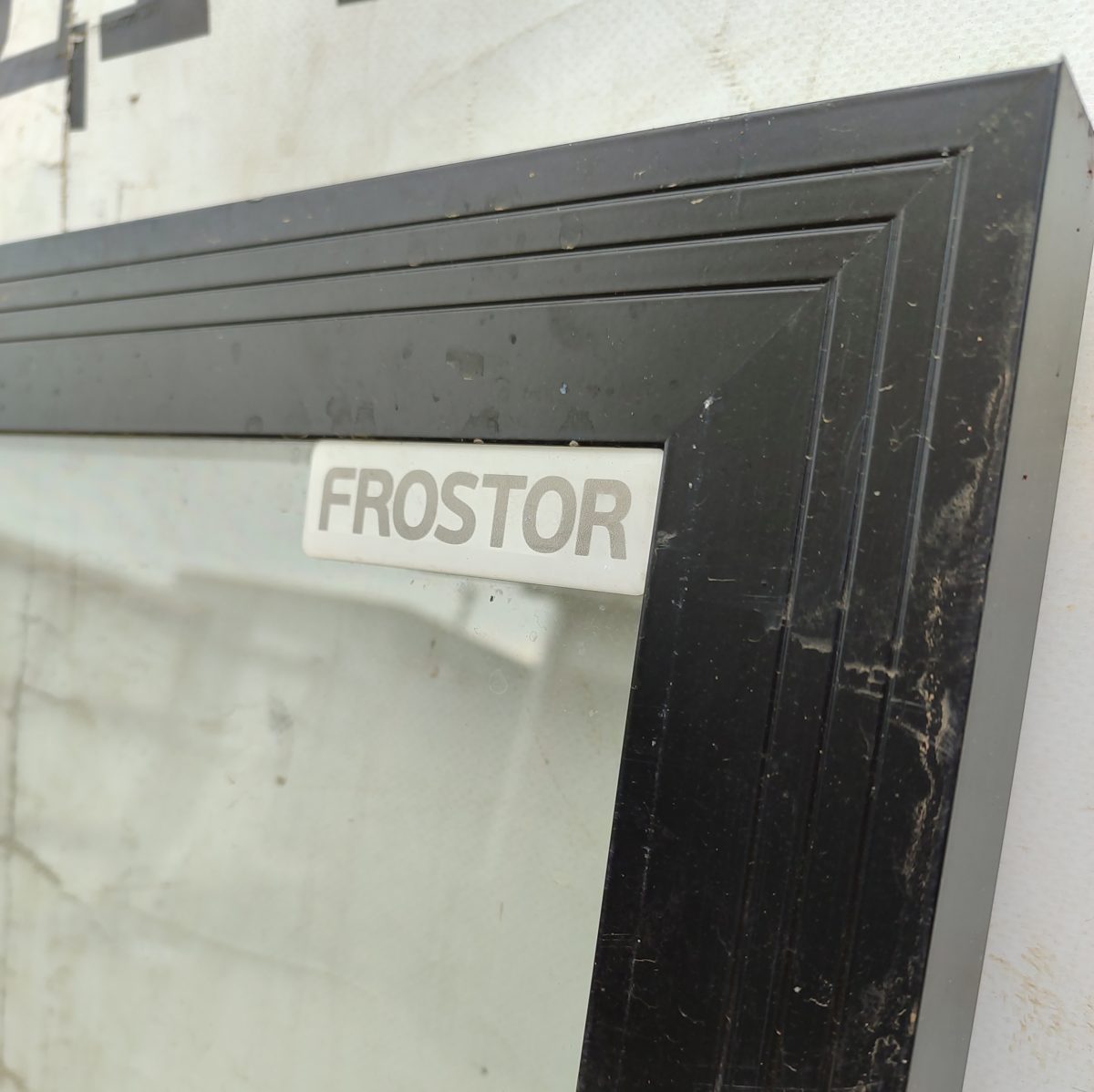 Купить Дверь Frostor стеклопакет черная (60,5/153/3,5)