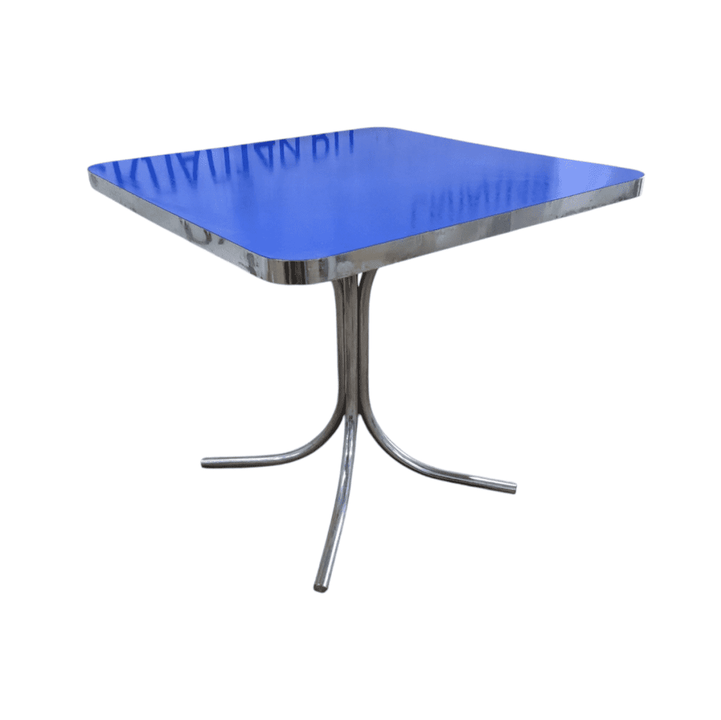 Стол Кутберт 80