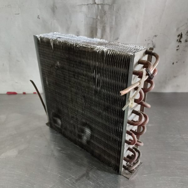 Купить Конденсатор Eco D67496 32/6.5/27.5 шаг ламелей 4мм