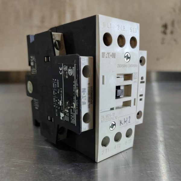 Купить Контактор EATON DILm25-10 xtce025c10
