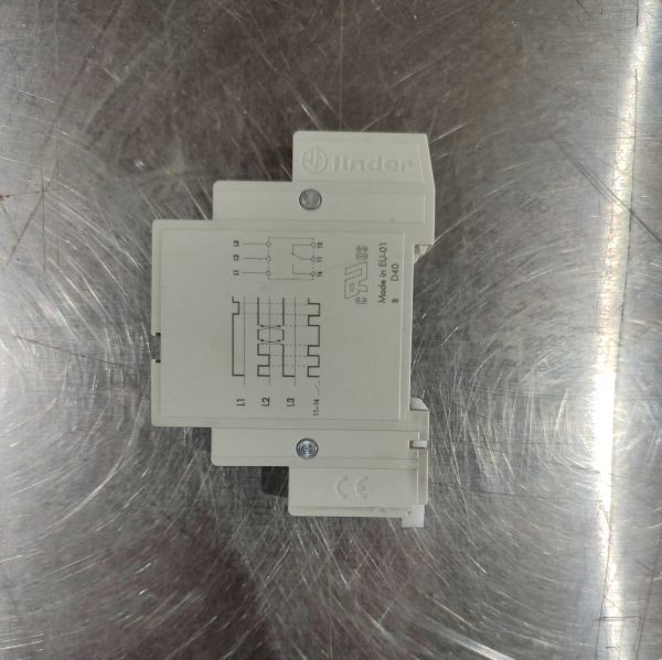 Купить Реле контроля напряжения Finder 70.61.8.400.000