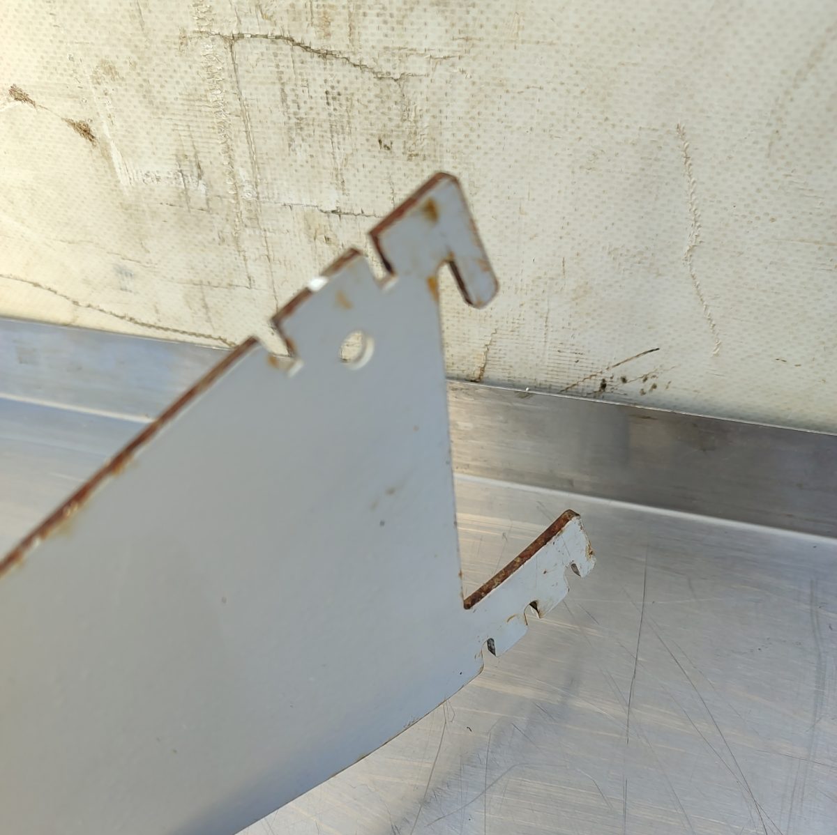 Купить Кронштейн Магма 35/30 белый