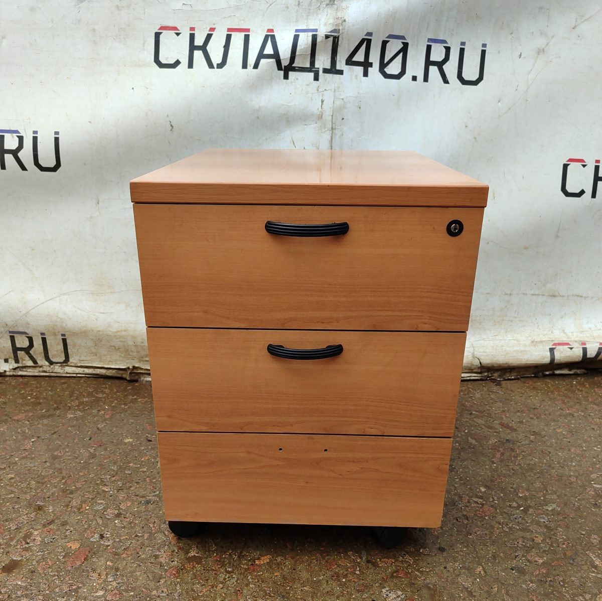 Купить Тумба офисная 42/56/56