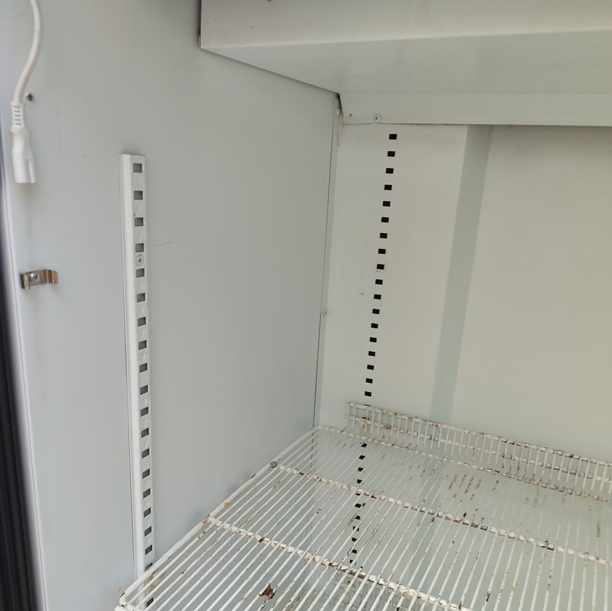 Купить Шкаф холодильный Helkama C10 Pomegranate