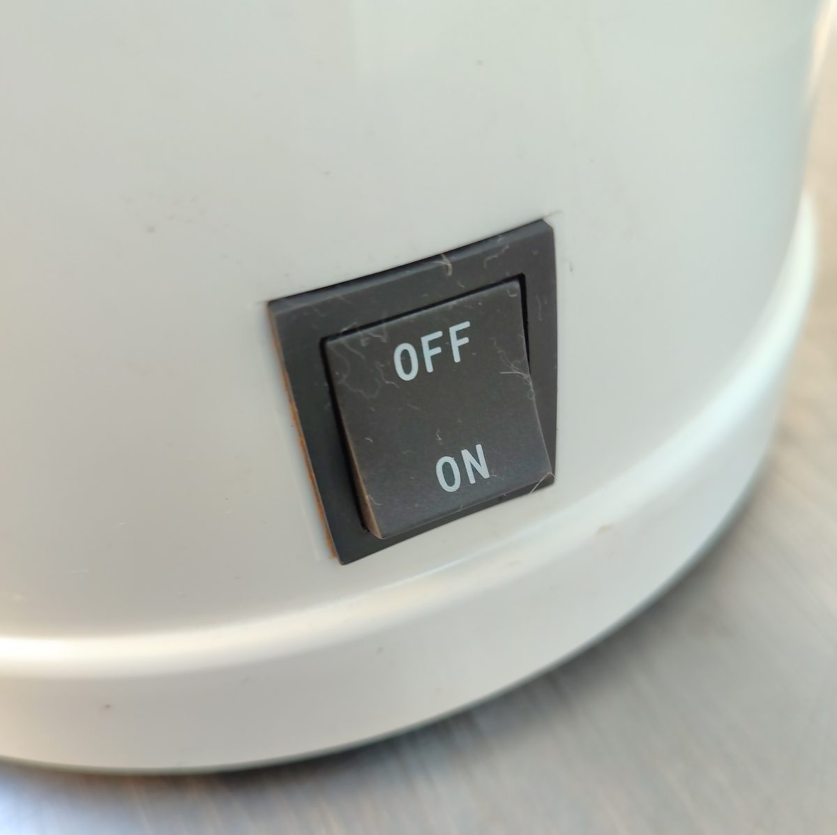 Купить Соковыжималка Omega Juicer 4000 (без контейнера для жмыха,сломан крепеж)