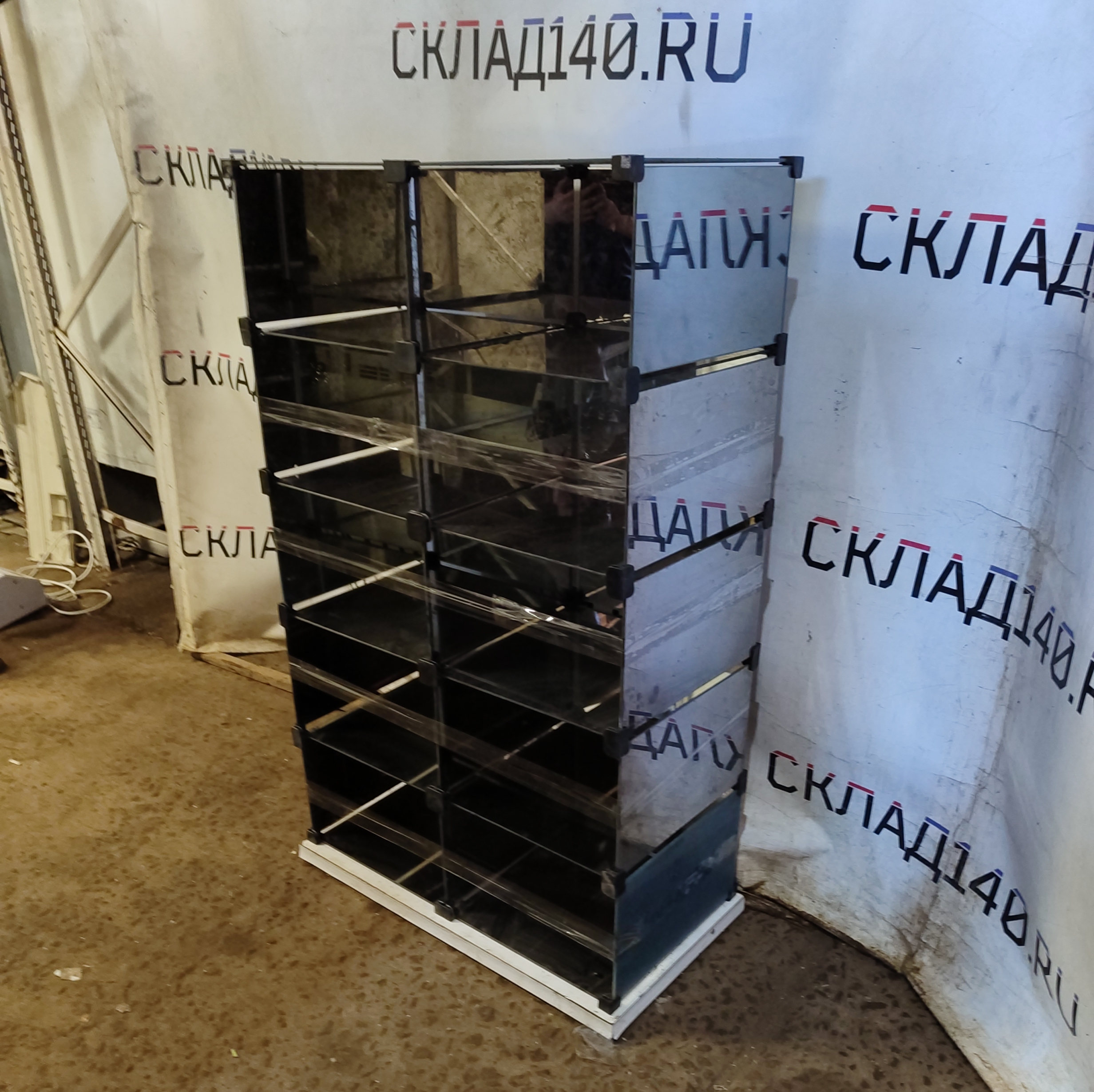 Купить Витрина стеклянные кубы 85/43/140 10 ячеек