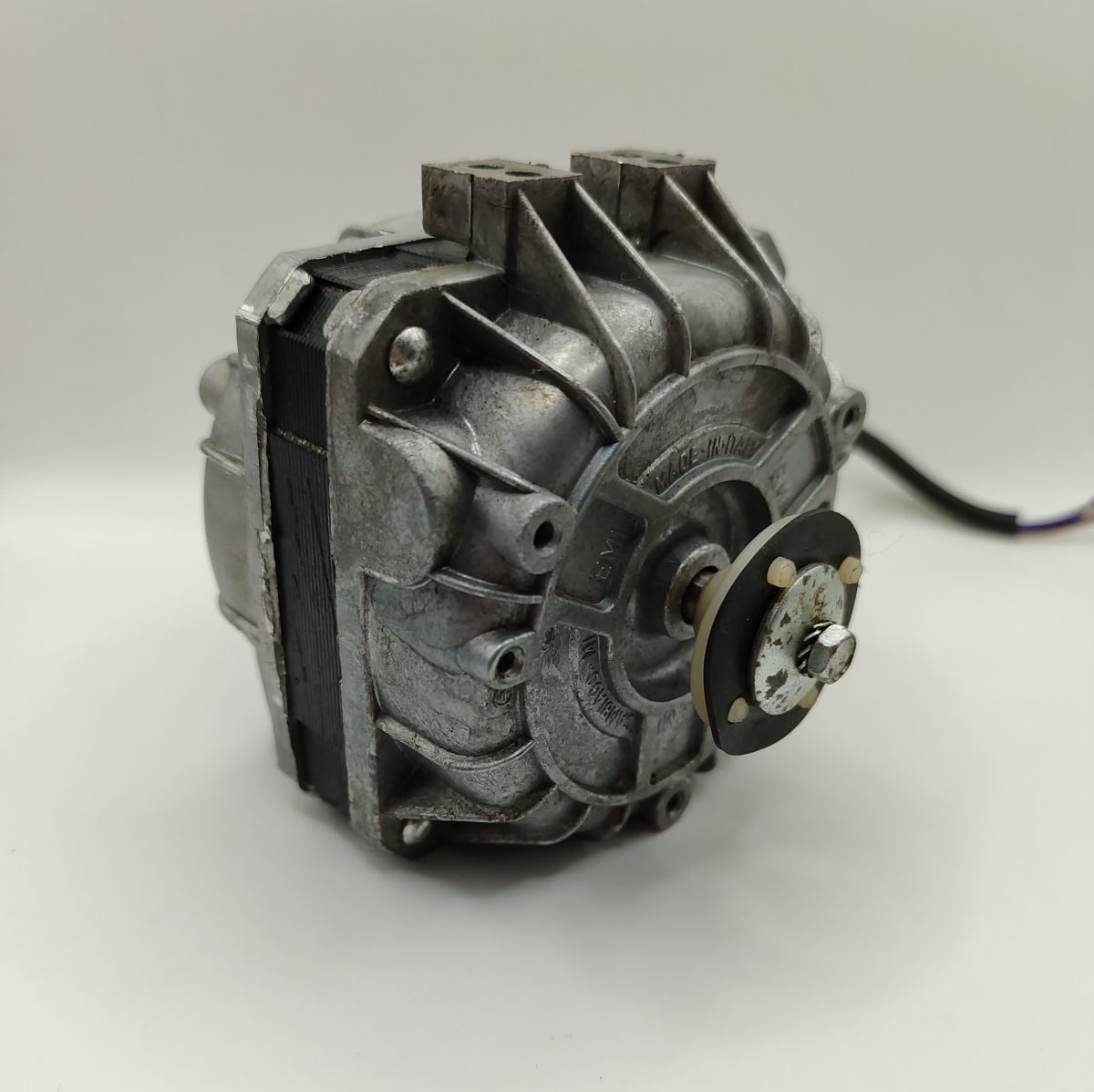 Купить Микродвигатель EMI 82CE1305