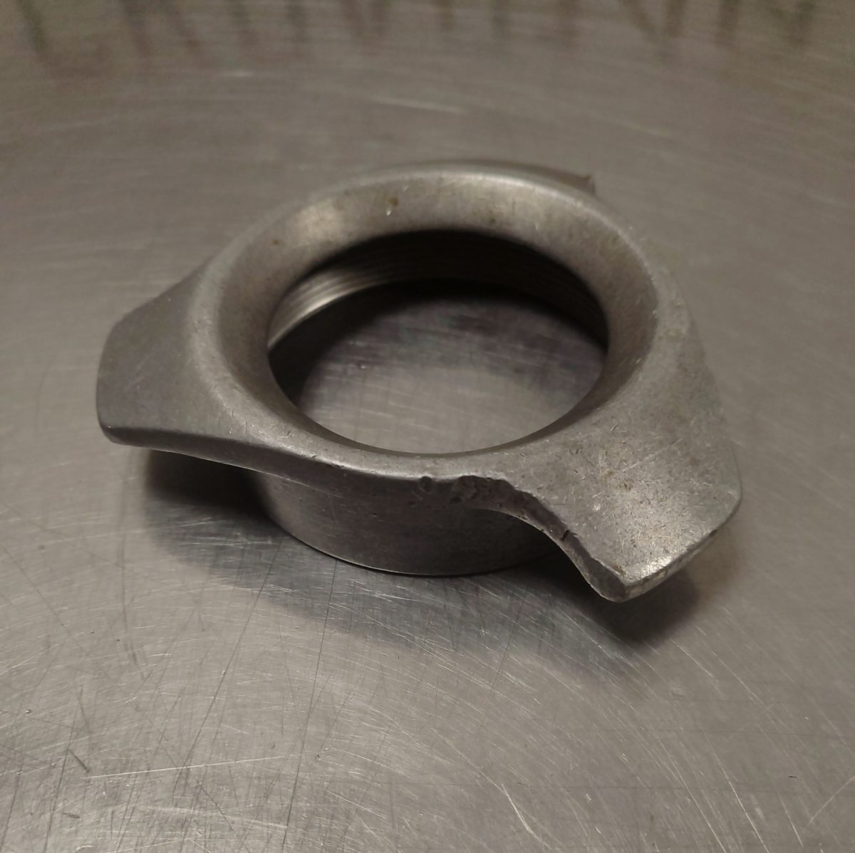 Купить Гайка F2220 мясорубки Fama TS22