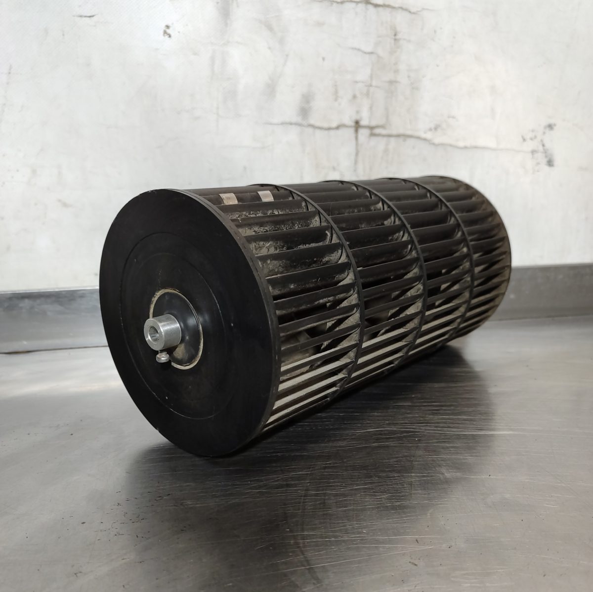 Купить Крыльчатка вентилятора обдува кондеционера Bimatek am 401 д 135 мм