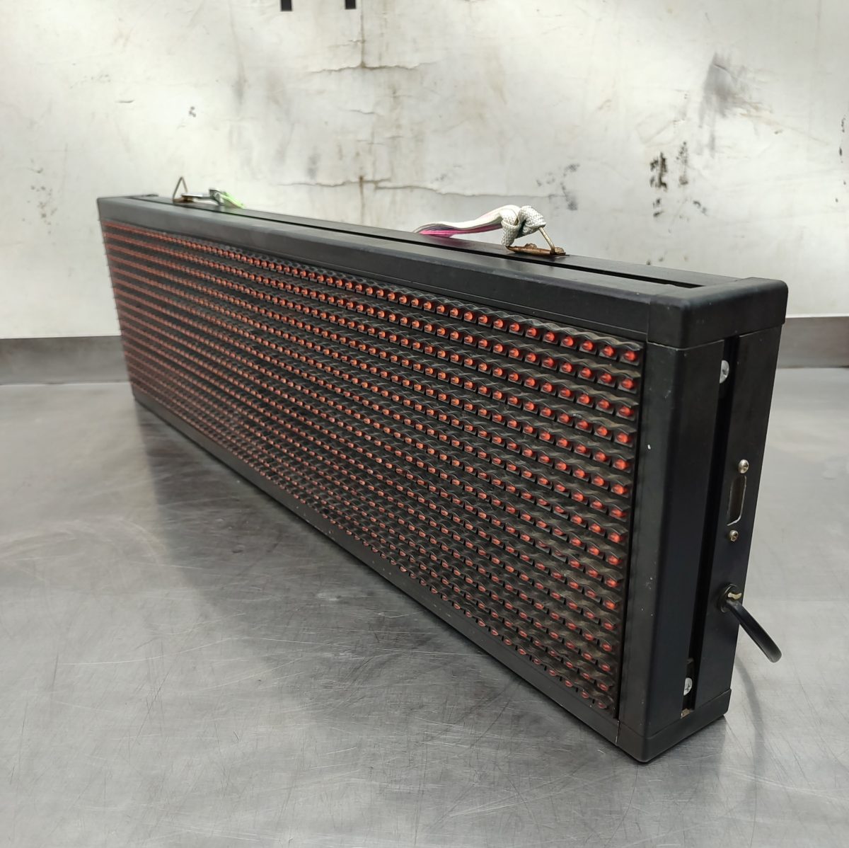 Купить Бегущая строка 67/19/6 см