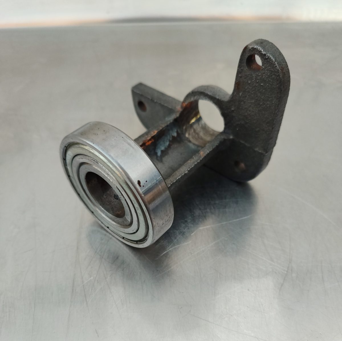 Купить Корпус червячного вала с подшипником