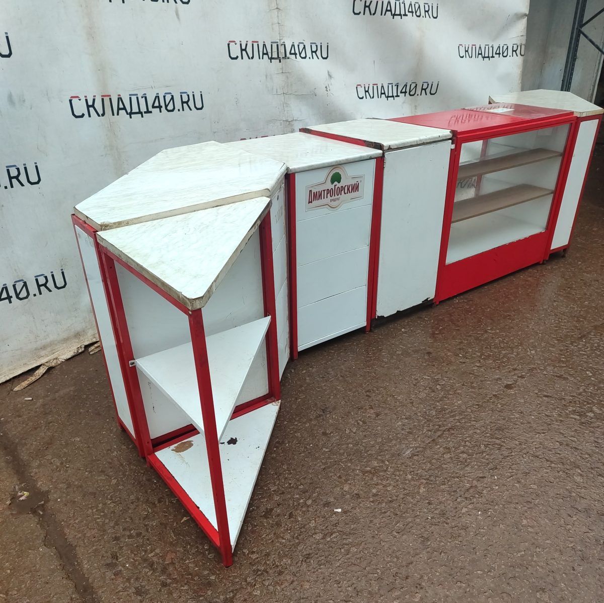 Купить Прилавок линия 380/60/90 лдсп/сталь/стекло белый/красный