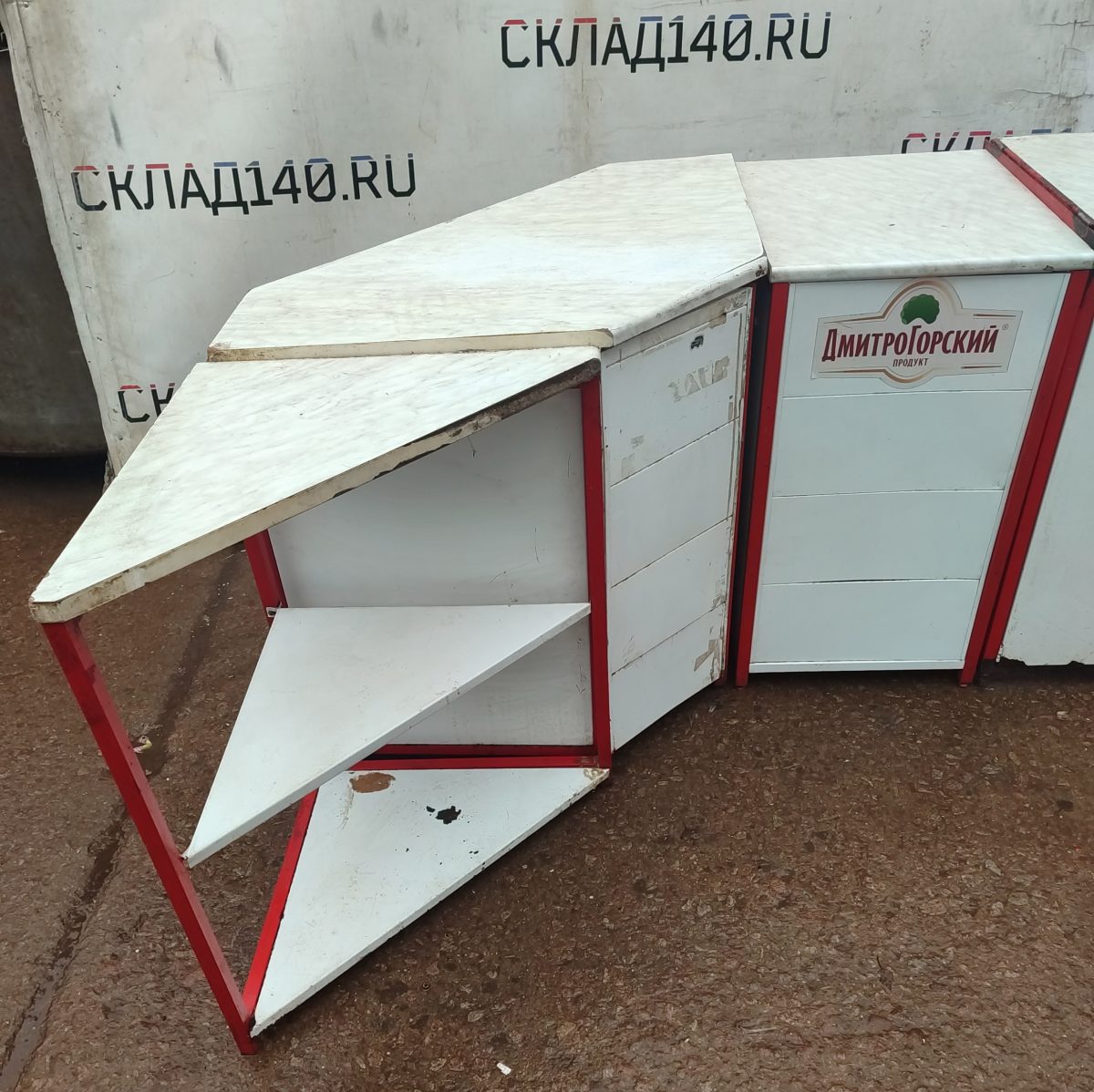 Купить Прилавок линия 380/60/90 лдсп/сталь/стекло белый/красный