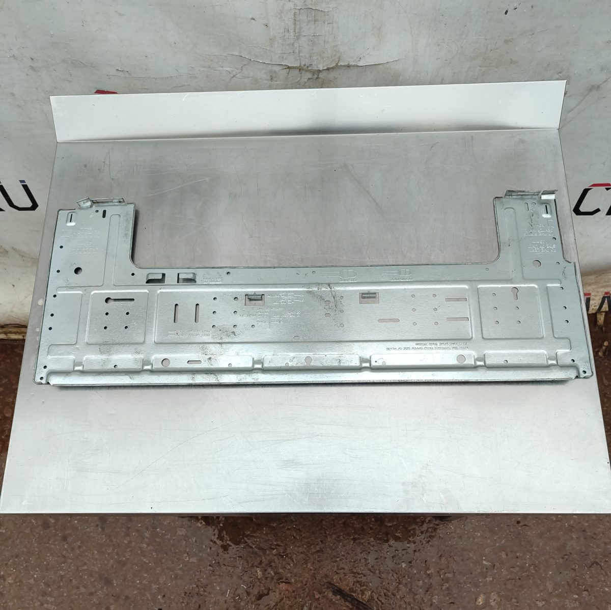 Купить Рамка крепежная 77/30 для внутреннего блока кондиционера