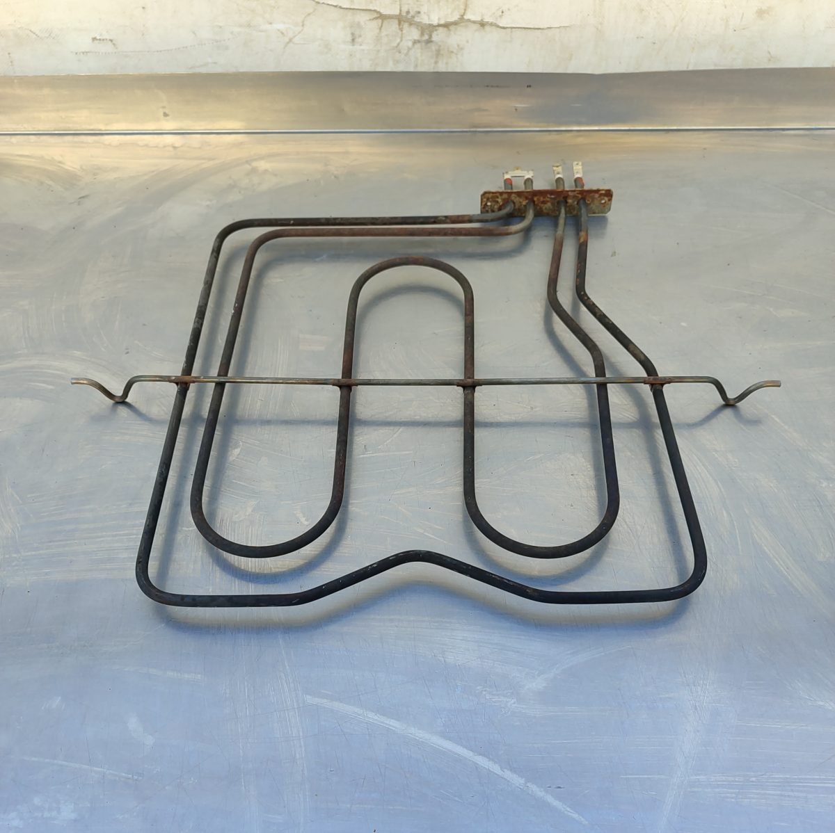 Купить Тэн верхний для Indesit IFW 3534 H IX