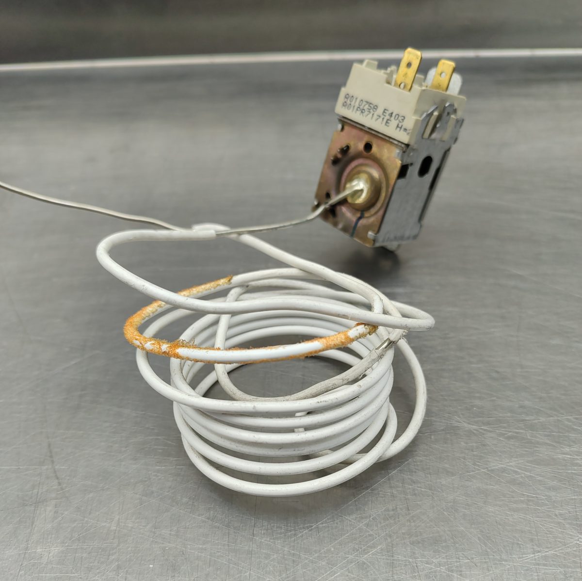 Купить Термостат А01-0758