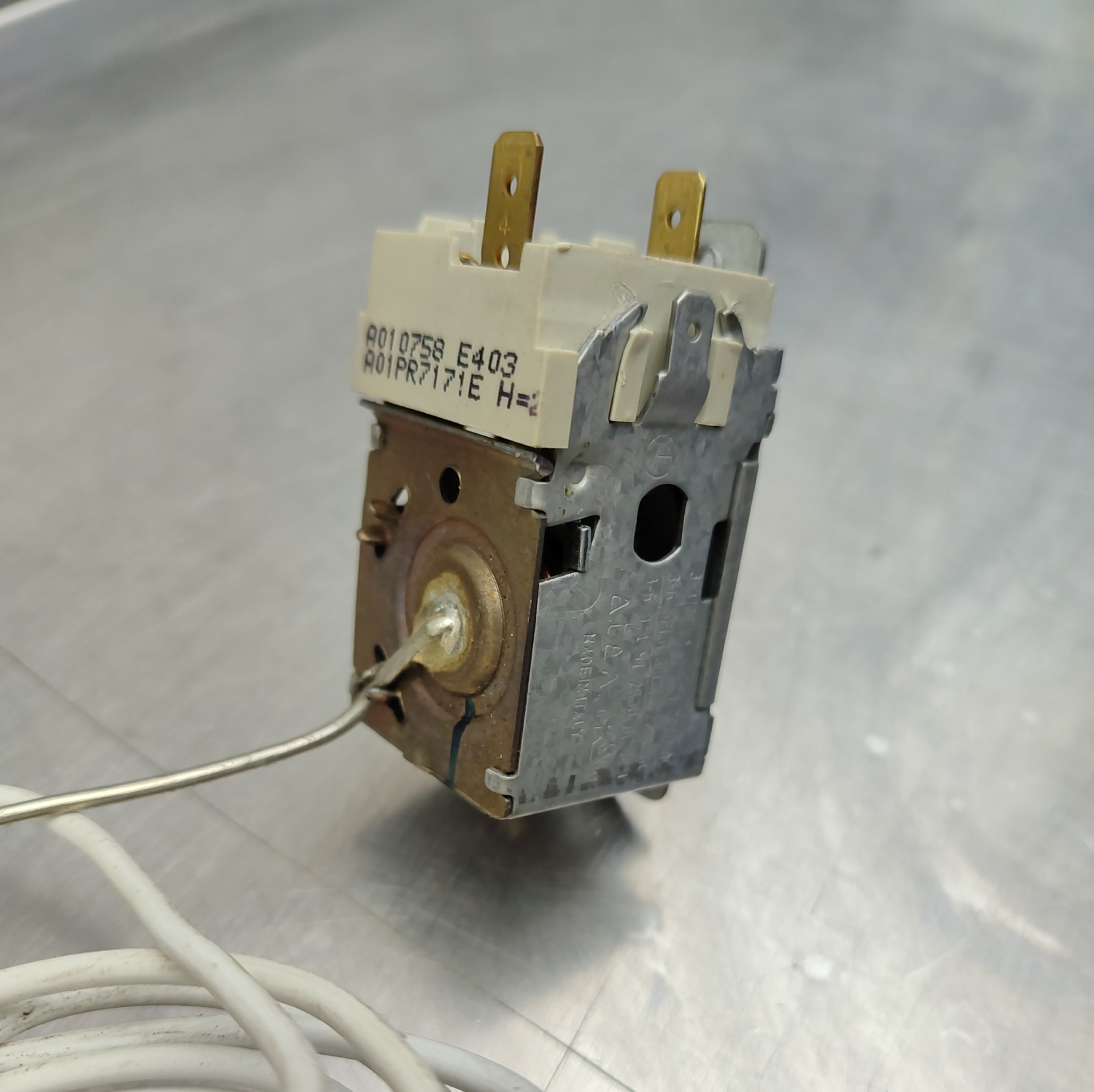 Купить Термостат А01-0758